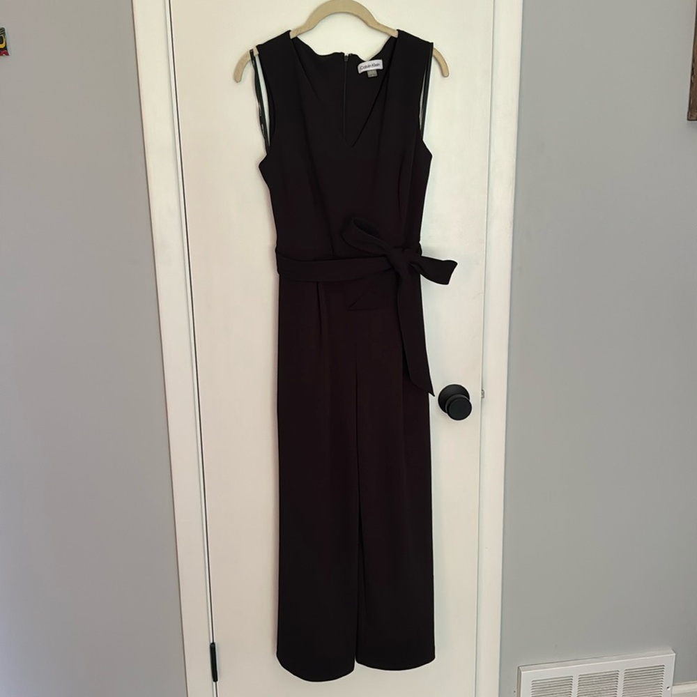Calvin Klein Black Sleeveless Jumpsuit Size 8
